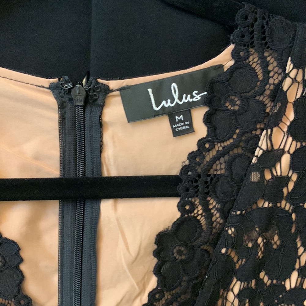 Dress - Picture 4 of 4